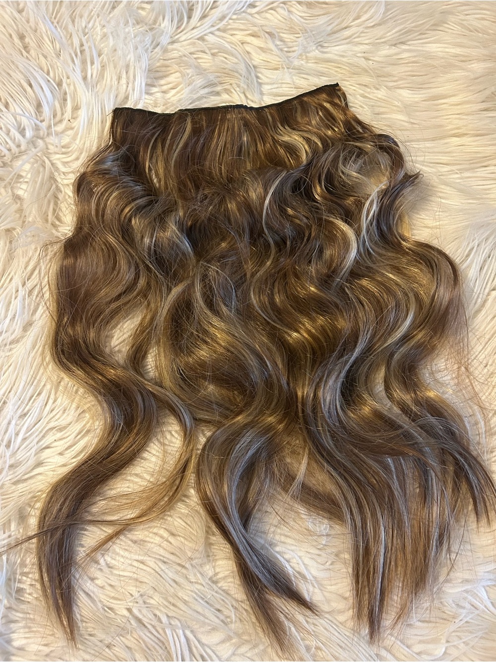 Natural-Look Brown Blonde Wavy Clip-In invisible wire Hair Extension